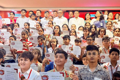 Attended Rising Star–Rohtak 2026, where Dainik Bhaskar and LPS Bossard honoured 400 meritorious students for academic excellence.